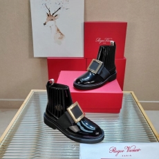 Roger Vivier Boots